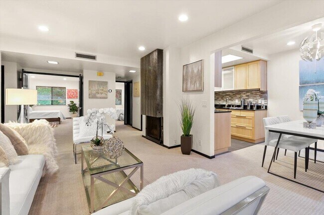 Building Photo - 20720 4th St