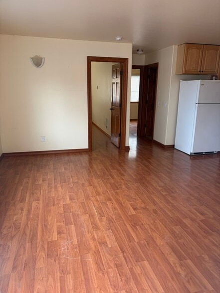 Building Photo - 746 Cashmere St