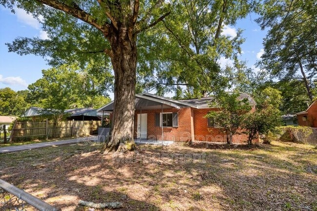 Building Photo - 156 Pocahontas Rd