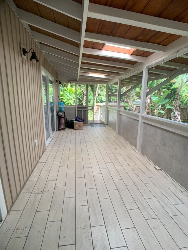 Building Photo - Kapaa 2 bedroom, 2 bath home for rent