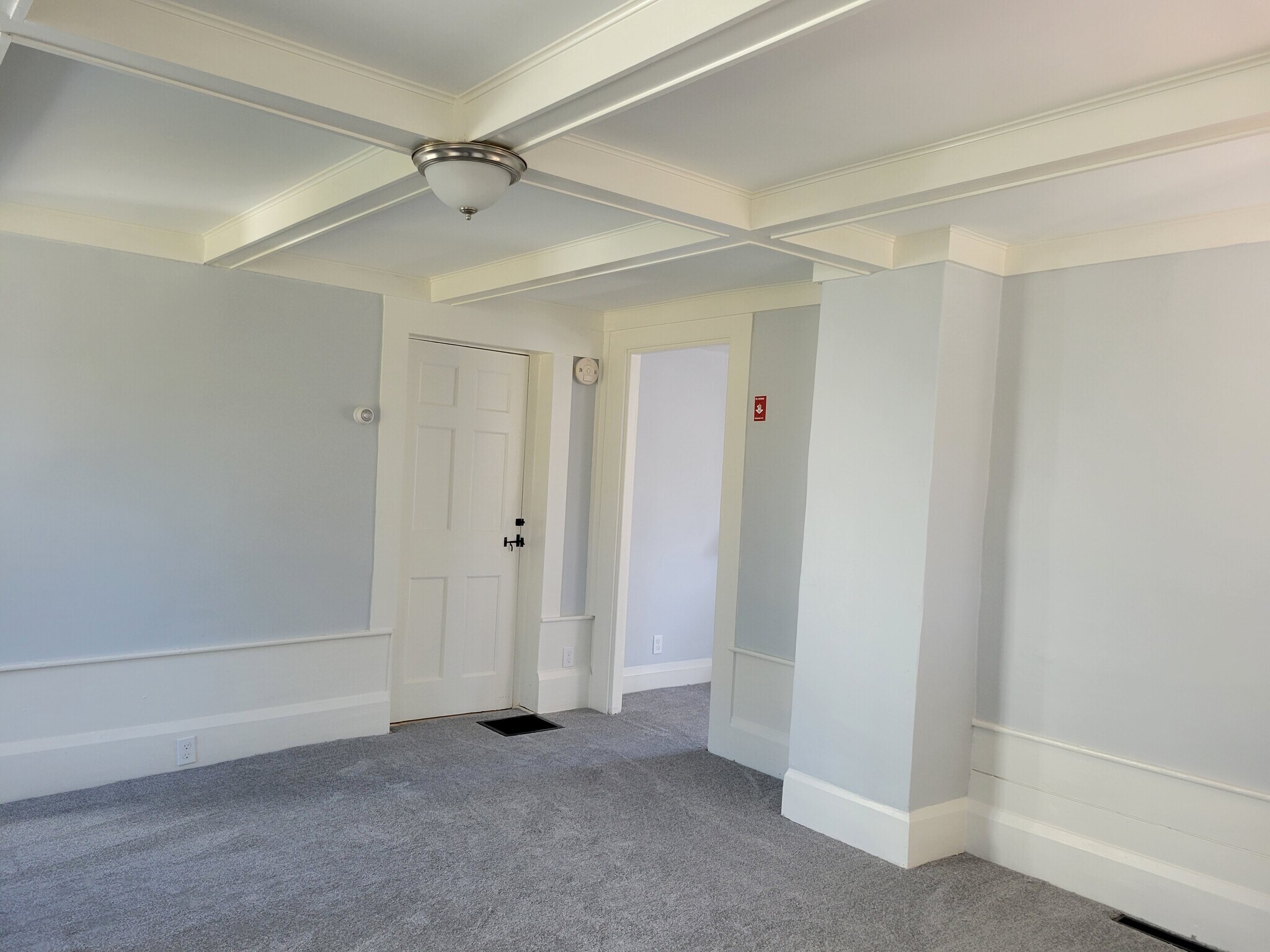 Building Photo - 106 Emerson Ave