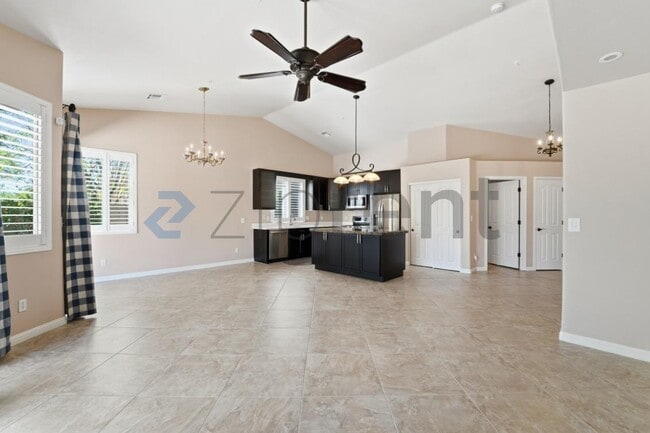 Building Photo - 10457 E Star of the Desert Dr