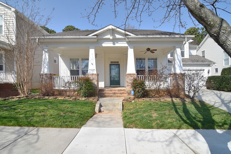 Building Photo - 7819 Chaddsley Dr