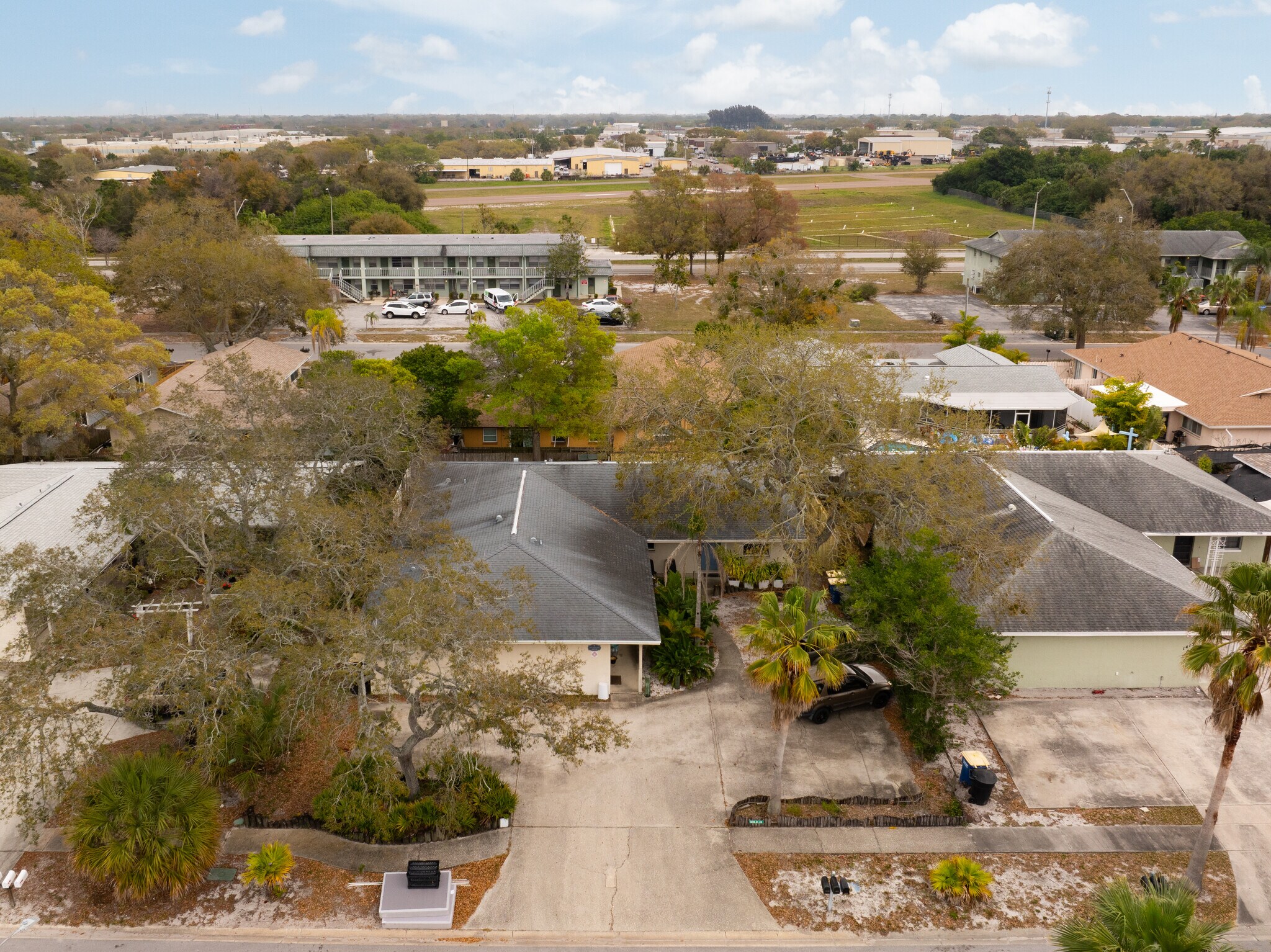 Building Photo - 1423 Aries Ln