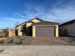 Building Photo - 7936 W Catalina Dr