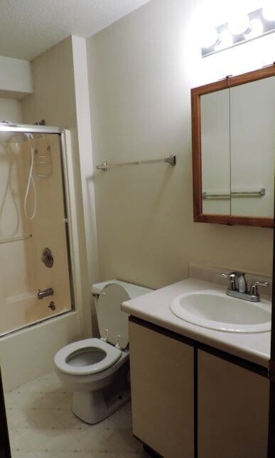 Building Photo - $1,060 | 2 Bedroom, 1 Bathroom Condo | Pet Friendly* | Sublease* | Available for December 12th, 2...