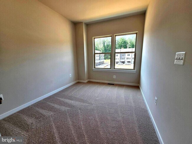 Building Photo - 3622 Agate Ln