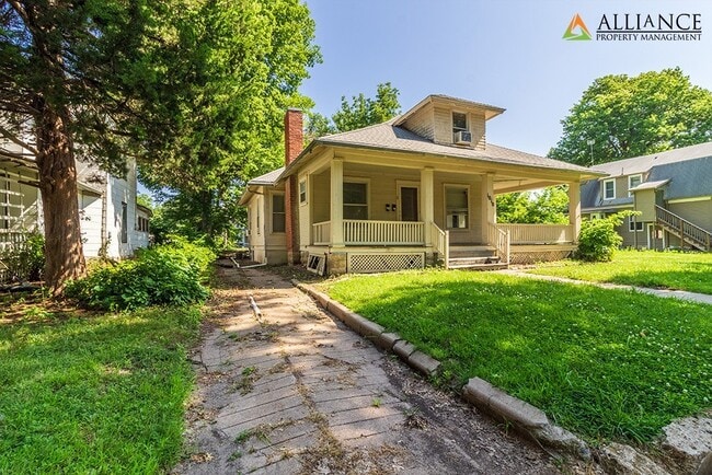 Building Photo - 1010 Osage St