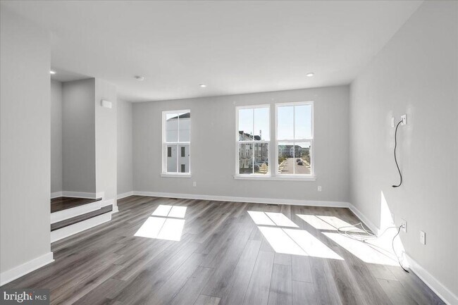 Building Photo - 86 Hamilton Ct