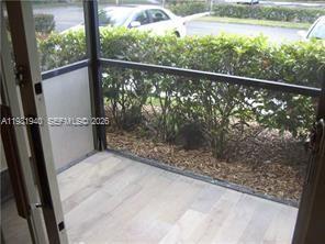 Building Photo - 107 Gardens Dr