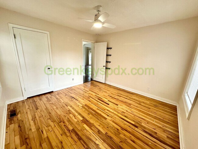 Building Photo - 4-Bedroom 2-Bathroom Mid-Century Ranch wit...