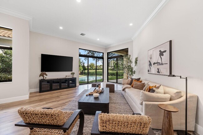 Building Photo - 2658 Players Ct