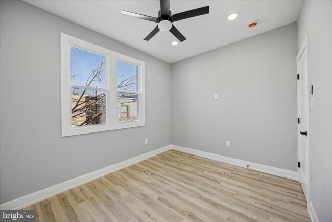 Building Photo - 451 Fitzgerald St