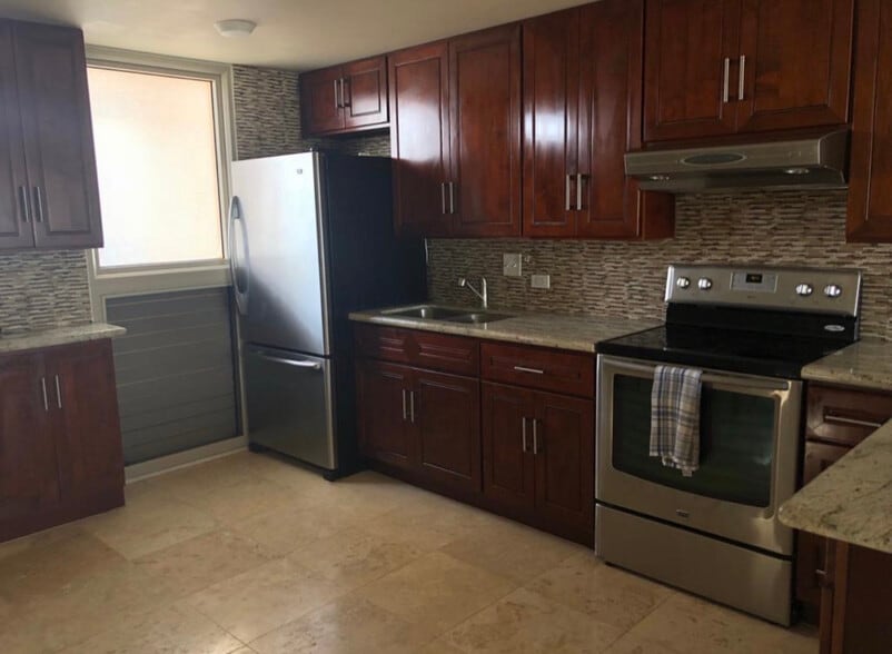 Building Photo - 68-090 Au St