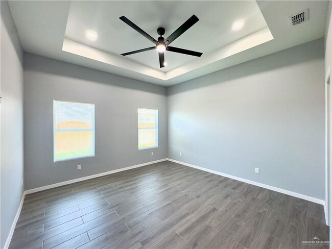 Building Photo - 34 Durango Dr