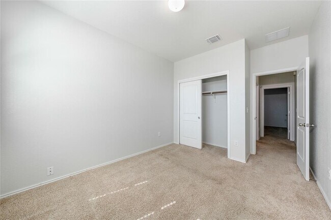 Building Photo - 15106 Kent Justin Dr
