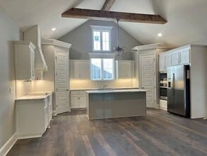 Building Photo - Elegant 4-Bedroom Home with Modern Upgrades, Fenced Yard, and Outdoor Living