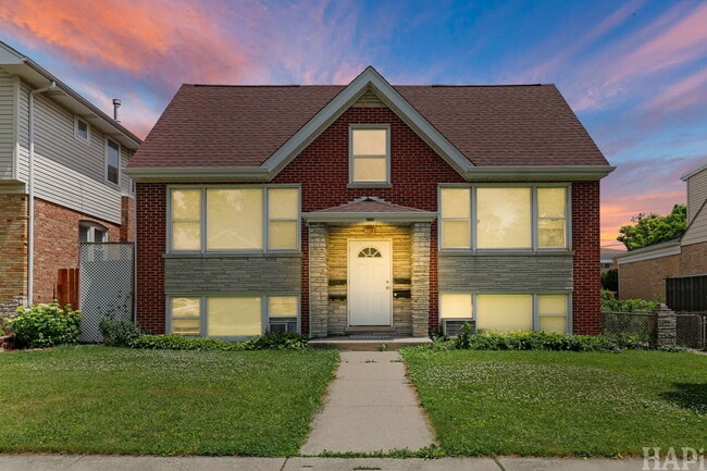 Building Photo - 2735 N 73rd Ct