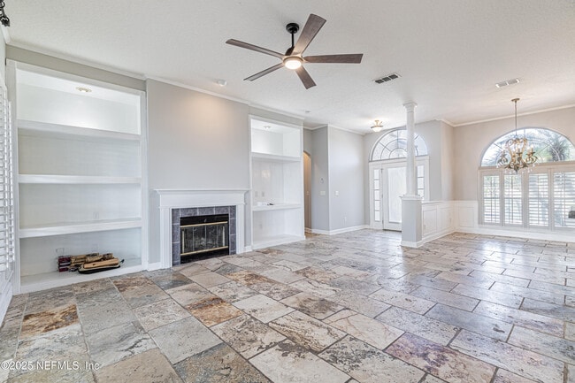 Building Photo - 12160 Basalt Dr S