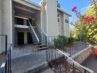 Building Photo - 7131 Stella Ln
