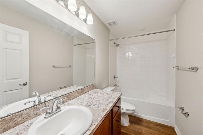 Building Photo - 35478 Bellington Blvd