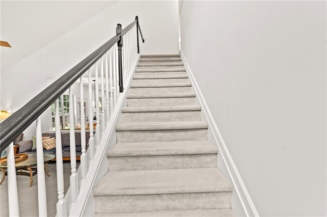 Building Photo - 5087 Wellisford Ct NW