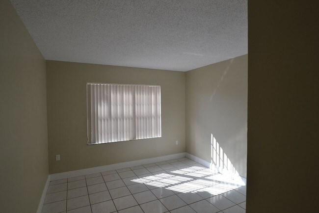 Building Photo - 5487 NW 186th St