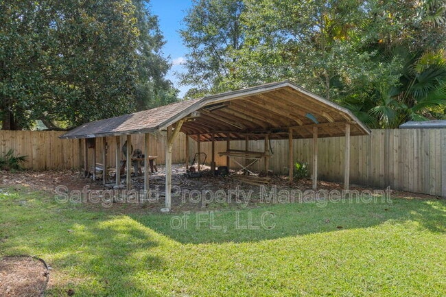 Building Photo - 3893 Paradise Bay Dr