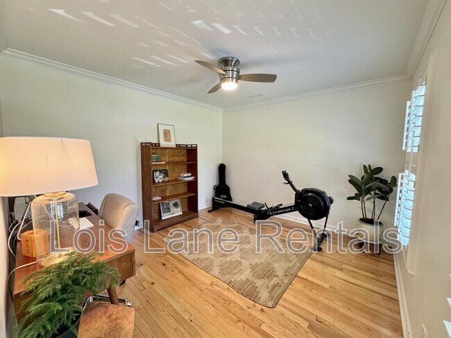 Building Photo - 978 Mooring Dr