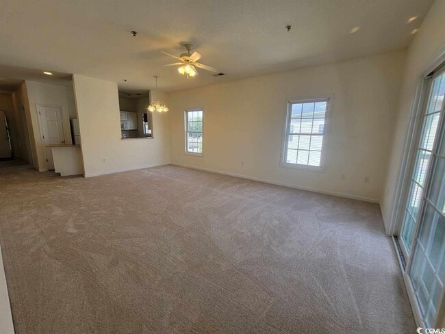 Building Photo - 2070 Cross Gate Blvd