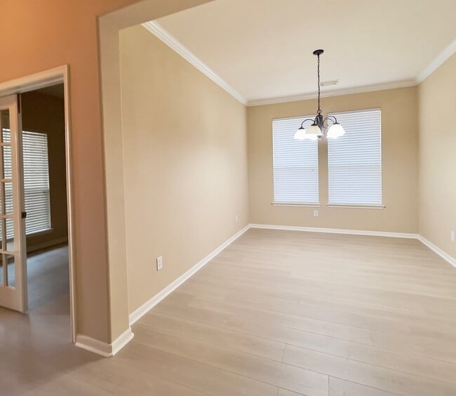 Building Photo - 719 Pickett Hill Ln