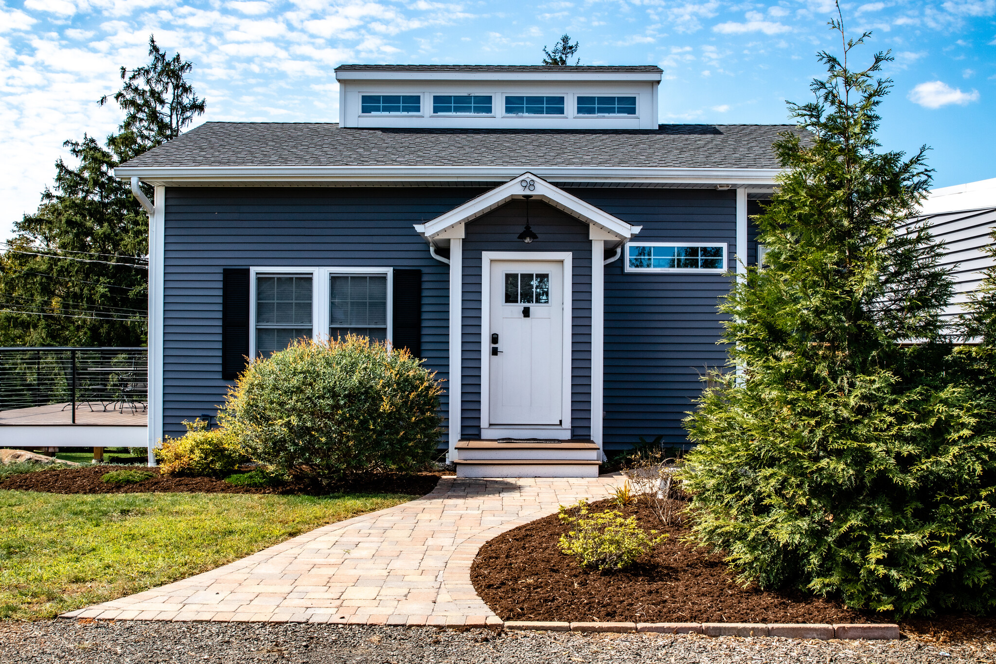 Building Photo - 98 Pond Hill Rd