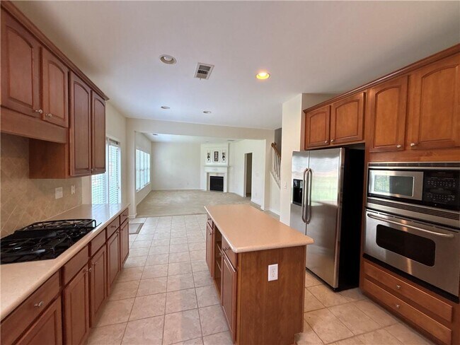 Building Photo - 230 Collins View Ct