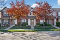 Building Photo - Spacious 3BR Townhome Across From Neighborhood Park