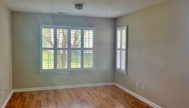 Building Photo - 145 Pickett Creek Ln