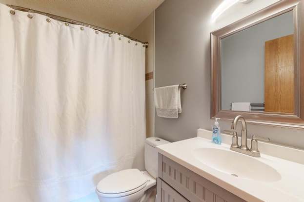 Building Photo - 1106 8th Ave SW