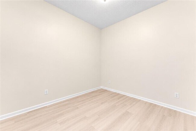 Building Photo - 3451 Leisure Ln