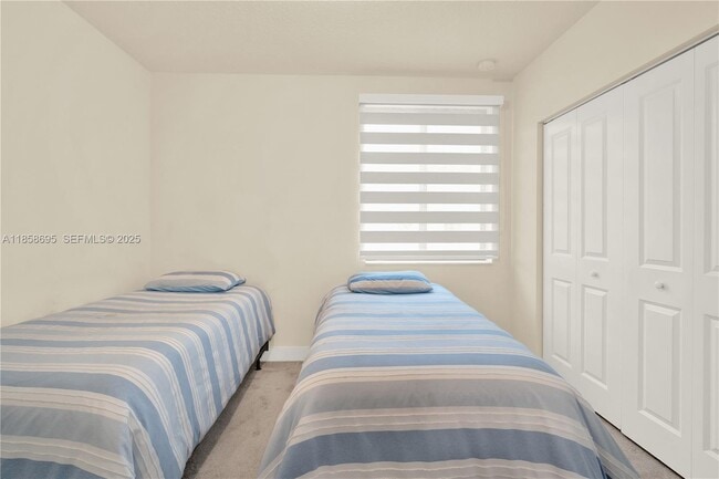 Building Photo - 4413 NW 83rd Path