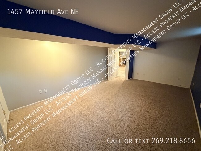 Building Photo - 1457 Mayfield Ave NE
