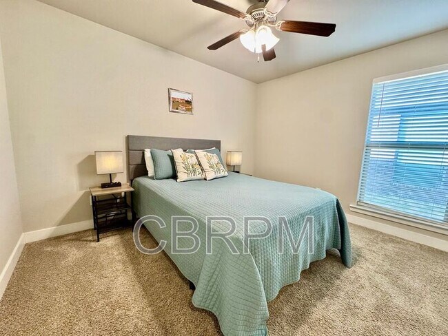 Building Photo - 3108 Urbana Ave