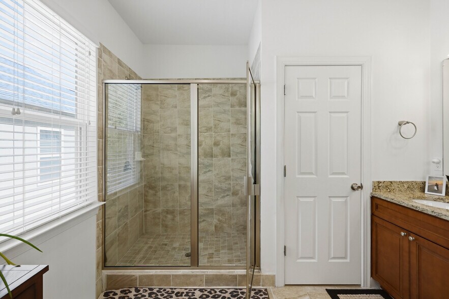 Building Photo - 20264 Harroway Dr