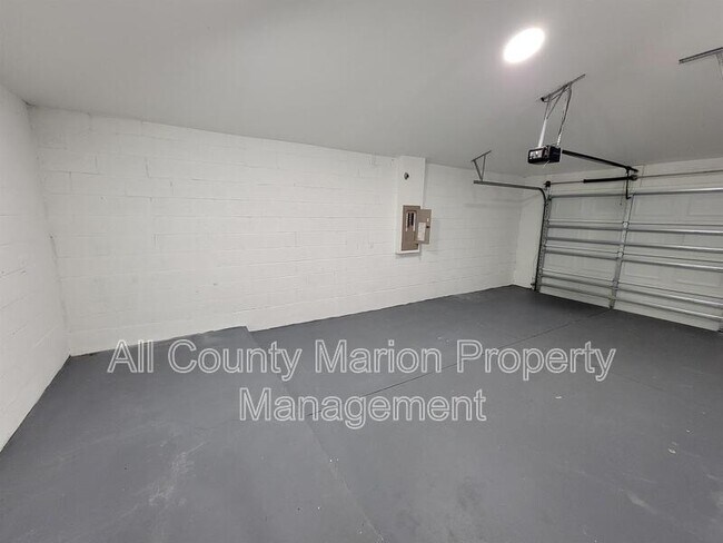 Building Photo - 3580 SW 158th Pl