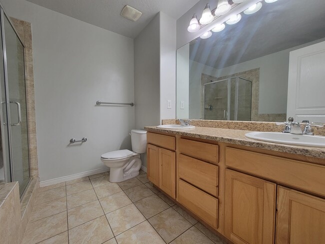 Building Photo - 3080 Finsbury Ln