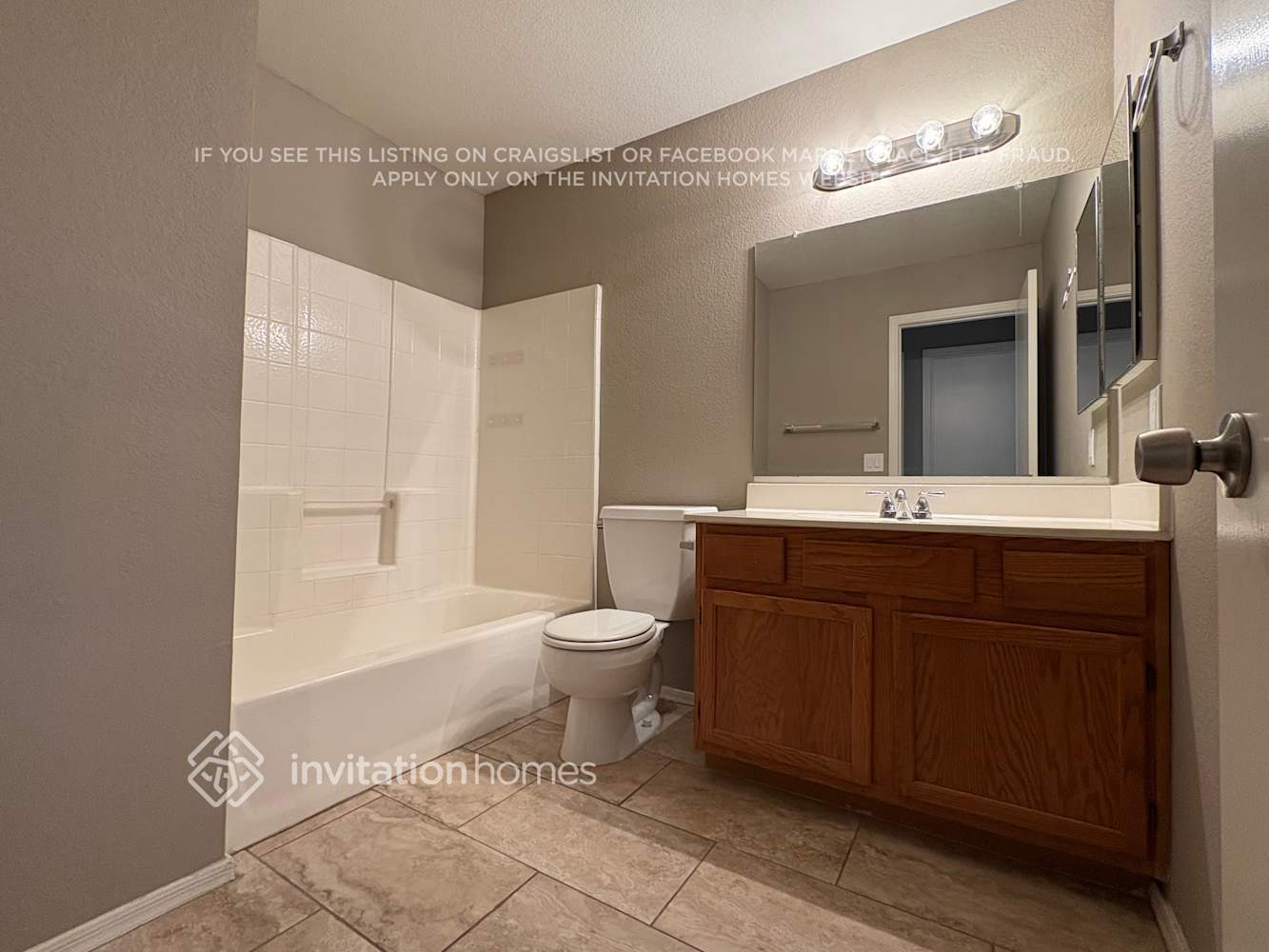 Building Photo - 16487 N 67th Dr