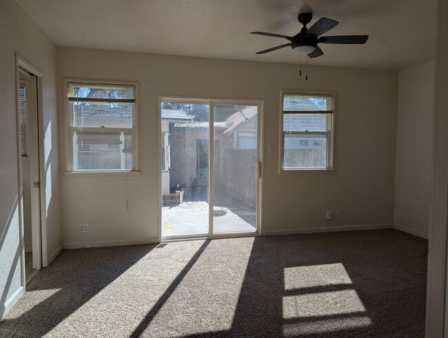 Building Photo - Taylor Wheeler built Fresno High Area home offering wonderful amenities + separate 1 bedroom suite.