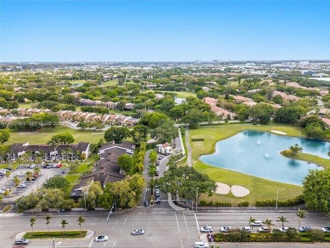 Building Photo - 10137 Costa Del Sol Blvd