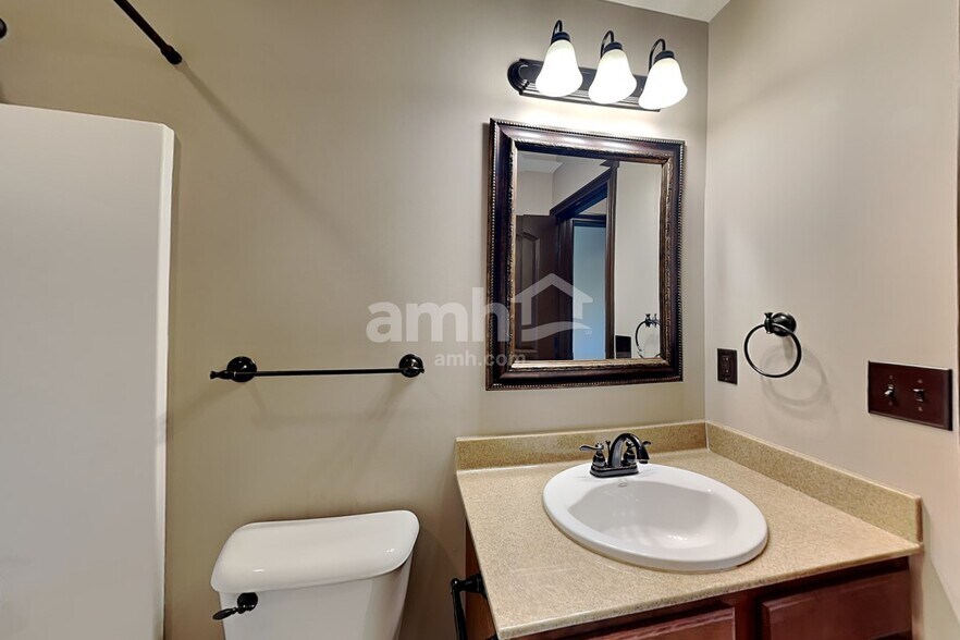 Building Photo - 1115 Abner Dr