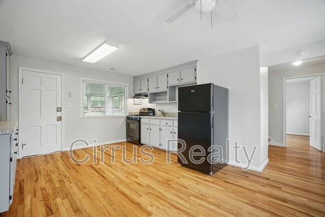 Building Photo - 50 N Mary Peake Blvd