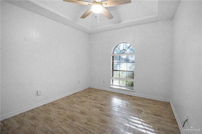 Building Photo - 17 N 34th St