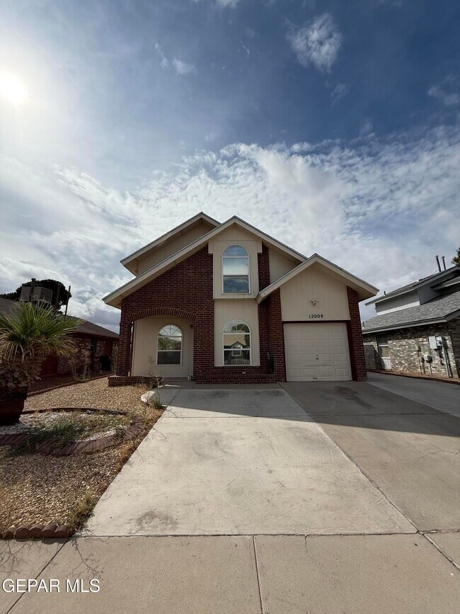 Primary Photo - 12008 Castle Woods Dr